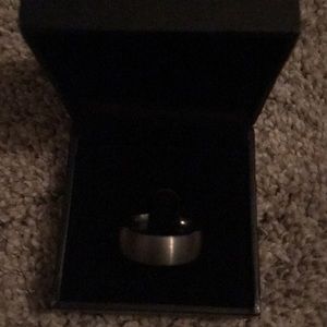 Tungsten carbide men’s wedding band silver